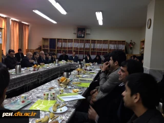 جلسه شورای آموزشی استادان پردیس زینبیه با حضور دکتر تاجیک اسمعیلی، سرپرست معاونت توسعه مدیریت و منابع انسانی دانشگاه فرهنگیان