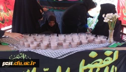 برپایی ایستگاه صلواتی به مناسبت ماه محرم توسط دانشجویان بسیجی