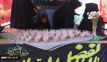 برپایی ایستگاه صلواتی به مناسبت ماه محرم توسط دانشجویان بسیجی