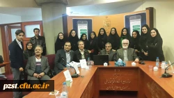 شرکت دانشجویان رشته ادبیات به همراه استاد طباطبایی در نشست علمی زبان و پیامک و پیامک نویسی