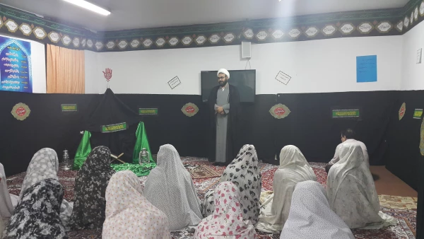 برگزاری نماز جماعت در خوابگاه