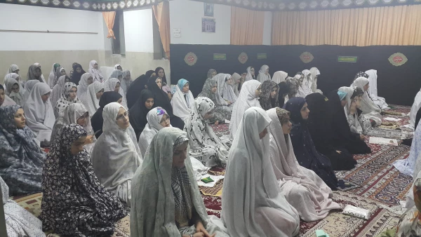 برگزاری نماز جماعت در خوابگاه