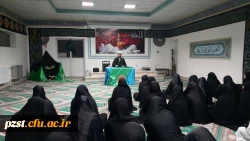 اقامه نماز جماعت ، پرسش و پاسخ صمیمانه و سخنرانی به مناسبت ایام عزاداری سالار شهیدان