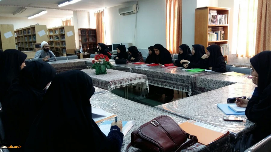 چهارمین جلسه شورای مشورتی نهاد نمایندگی مقام معظم رهبری(دامت ظله العالی) پردیس زینبیه