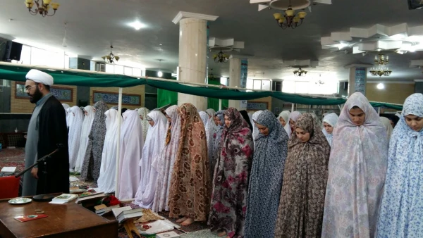 حضور معاون  دفتر نمایندگی مقام معظم رهبری در دانشگاه فرهنگیان در مراسم اعتکاف