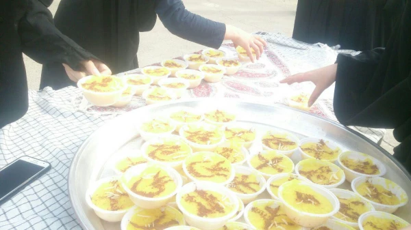 پخش و توزیع نذری به مناسبت 28 صفر