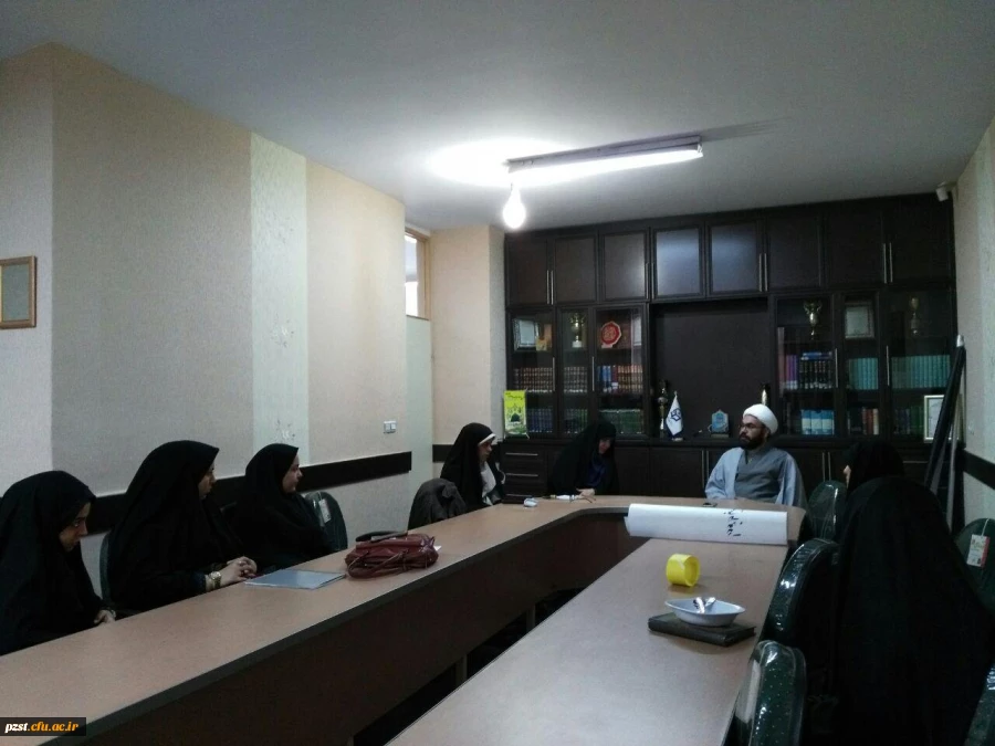 برگزاری  جلسه ی شورای مشورتی دفترنهاد نمایندگی مقام معظم رهبری پردیس