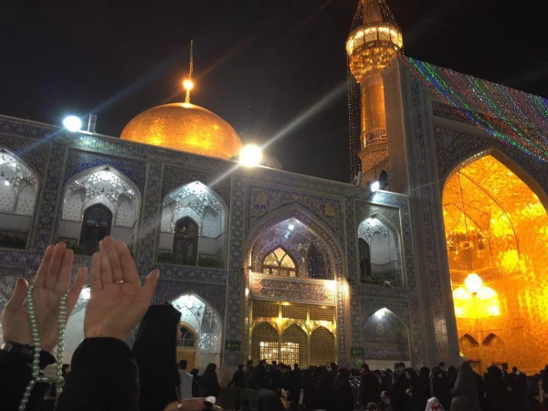 اردوی زیارتی مشهد مقدس به مناسبت دهه پر شکوه فجر برگزار شد.