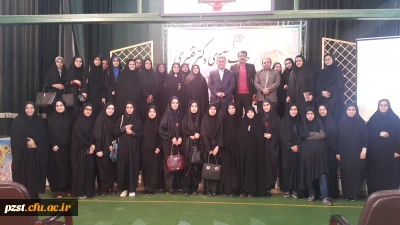 افتخار حضور جناب آقای دکتر قنبری در بین دانشجویان پردیس زینبیه