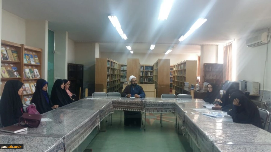 از اعضای شورای مشورتی  ومسئولین کانونها تقدیر بعمل آمد...