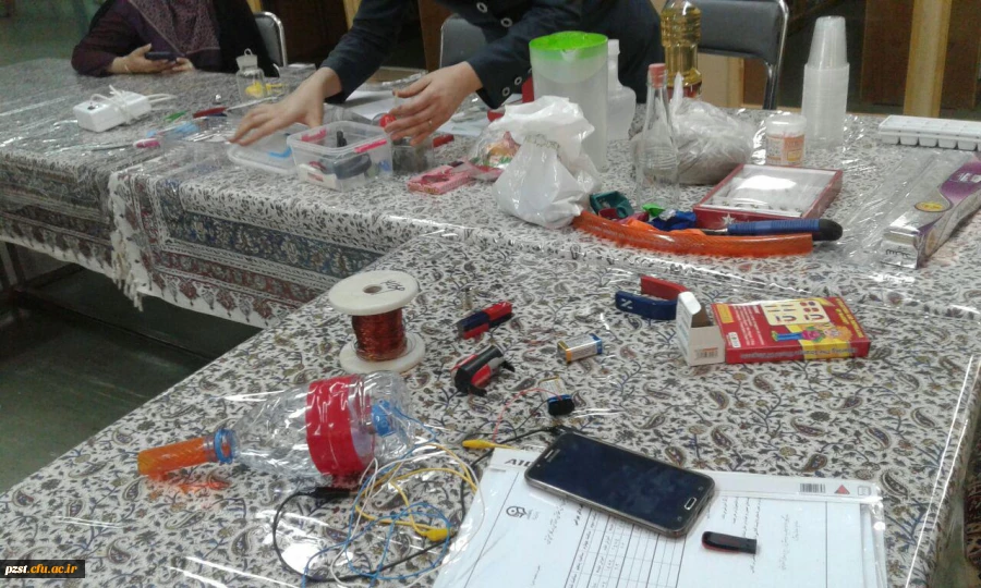 به همت دو انجمن علمی علوم تربیتی و پژوهشگری برگزار شد:

کارگاه آزمایش های ساده و جذاب علوم تجربی ابتدائی