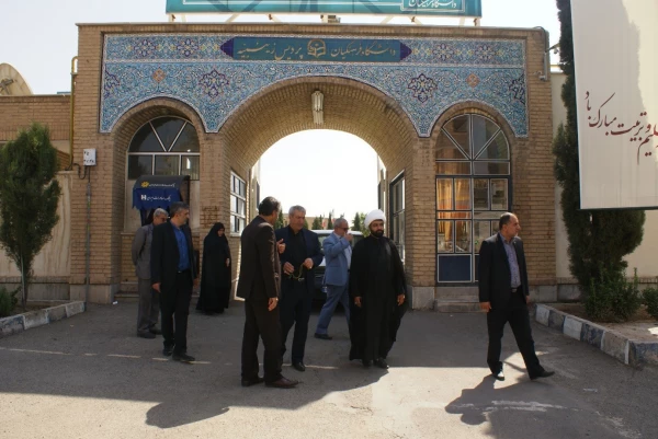 بازدید فرماندار و امام جمعه محترم  شهرستان پیشوا از پردیس زینبیه