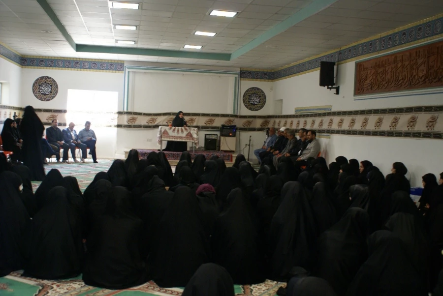 بازدید فرماندار و امام جمعه محترم شهرستان پیشوا از پردیس زینبیه