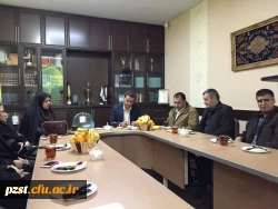 نشست صمیمانه مسئولین  مدیریت امور پردیس های  استان تهران با کارکنان پردیس زینبیه