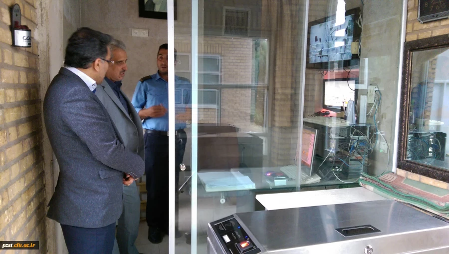 بازدید مدیر کل برنامه ریزی خدمات و رفاه دانشجویی از پردیس زینبیه به مناسبت هفته خوابگاه ها