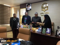 رونمایی کتاب