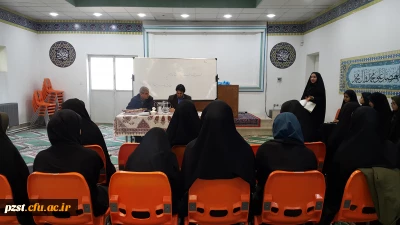 به مناسبت بزرگداشت روز دانشجو:

نشست کتابخوان با همکاری کتابخانه 15 خرداد شهرستان پیشوا برگزار شد.