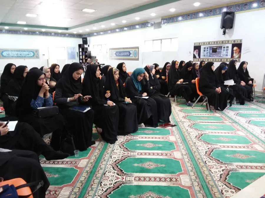 نشست کتابخوان با همکاری کتابخانه 15 خرداد شهرستان پیشوا برگزار شد