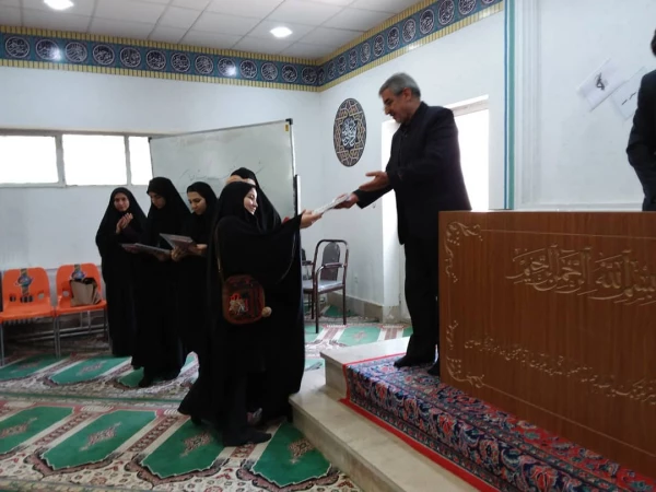 نشست کتابخوان با همکاری کتابخانه 15 خرداد شهرستان پیشوا برگزار شد