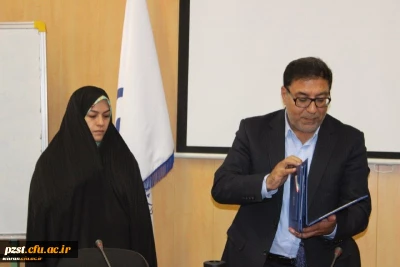 روز یکشنبه در محل مدیریت امور پردیس های استان تهران برگزار شد:

معارفه دکتر ممیزی به عنوان معاون توسعه مدیریت و منابع و امور دانشجویی مدیریت امور پردیس های استان تهران