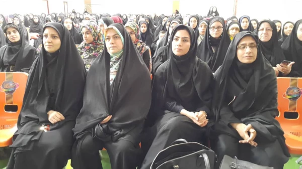 مراسم گرامیداشت مقام معلم  در سالن چندمنظوره استاد جلال برگزار شد.