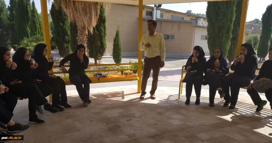 بازدید دانش آموزان مدرسه نمونه از پردیس زینبیه