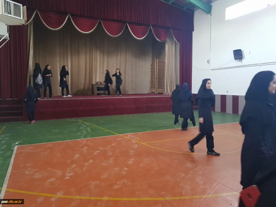 بازدید دانش آموزان مدرسه نمونه از پردیس زینبیه