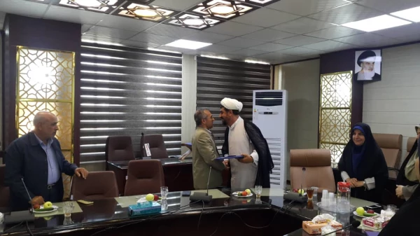 مراسم تودیع و معارفه ی معاون آموزش ، پژوهش و فرهنگی پردیس برگزار شد.