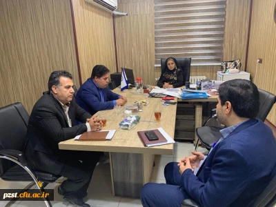 در حاشیه مصاحبه تخصصی داوطلبین ورود به دانشگاه فرهنگیان:

دکتر حسین سنجری از پردیس زینبیه بازدید کرد.