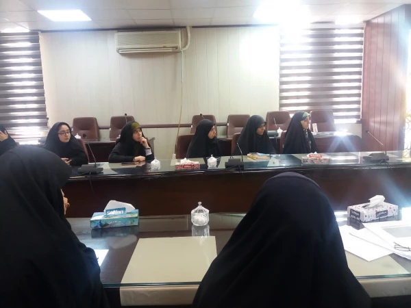 جلسه بررسی وضع کنونی کانونهای پردیس 