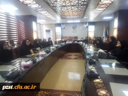 نشست صمیمانه معاون آموزش با دبیران کانون ها