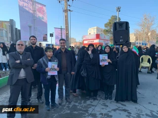 حضور مسئولین و همکاران در اجتماع بزرگ«وارثان ذوالفقار»در میدان شهید چمران پیشوا