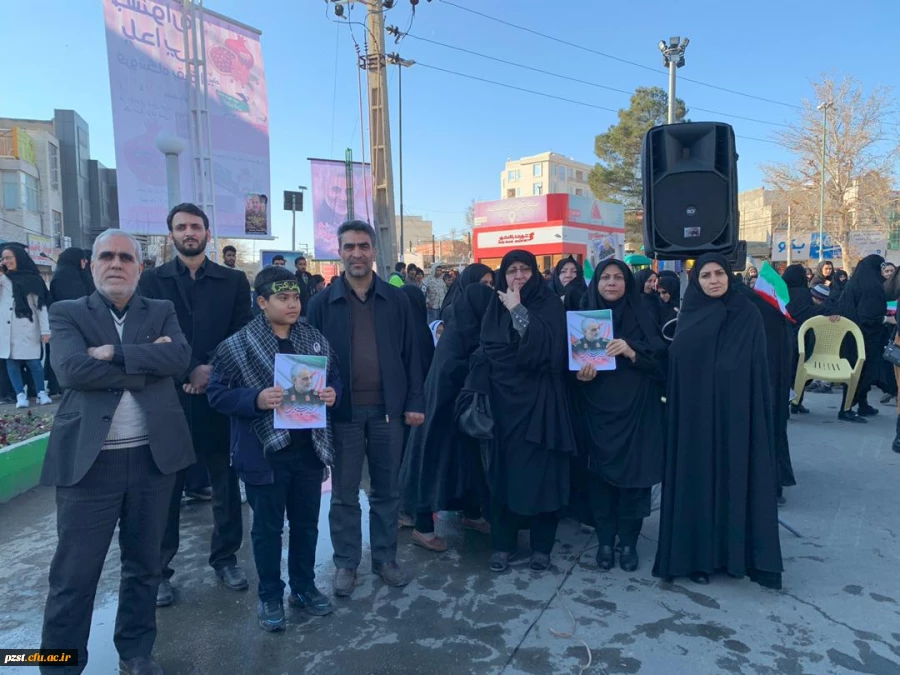 حضور مسئولین و همکاران در اجتماع بزرگ«وارثان ذوالفقار»در میدان شهید چمران پیشوا