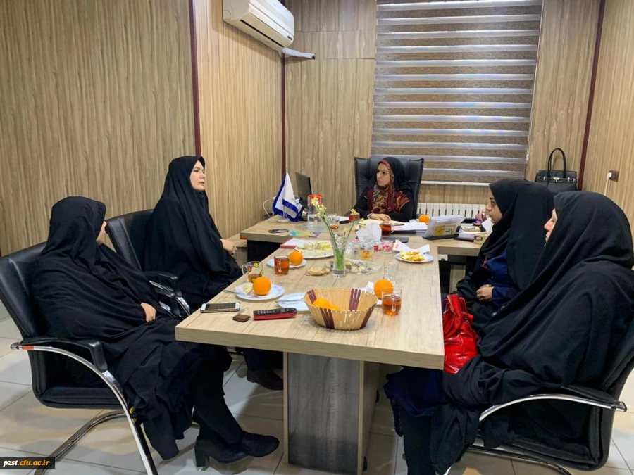 جلسه سرپرستان پردیس با معاون توسعه منابع و امور دانشجویی