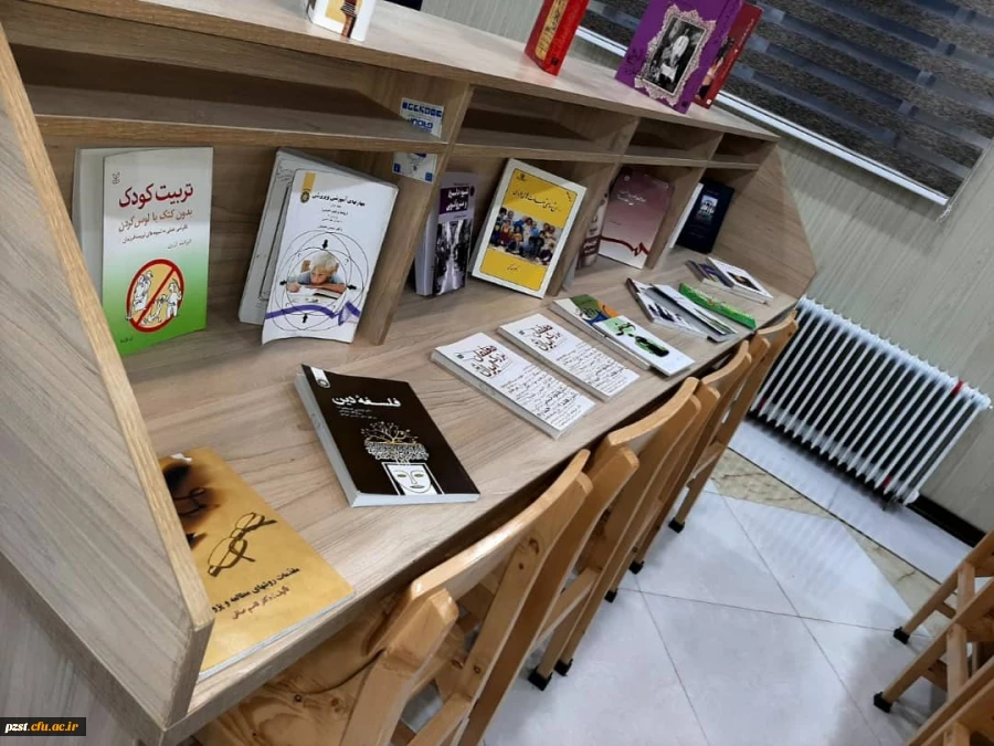 خرید کتاب های جدید برای کتابخانه استاد طباطبایی