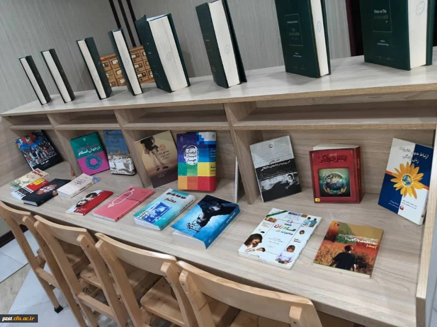 خرید کتاب های جدید برای کتابخانه استاد طباطبایی