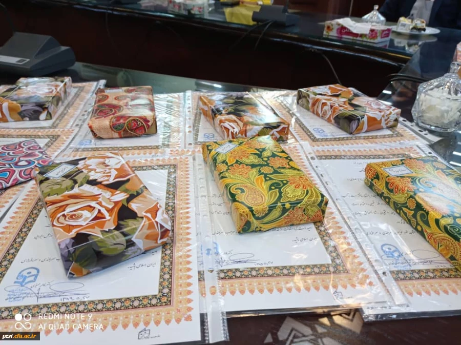 تقدیر از دانشجویان برتر فارغ التحصیل ورودی 1395 3