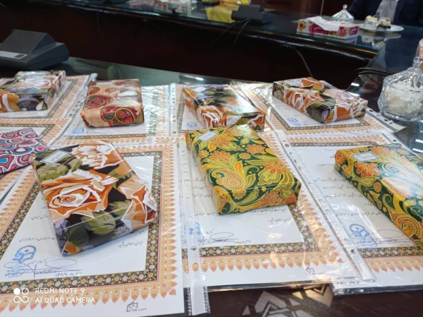 تقدیر از دانشجویان برتر فارغ التحصیل ورودی 1395 3