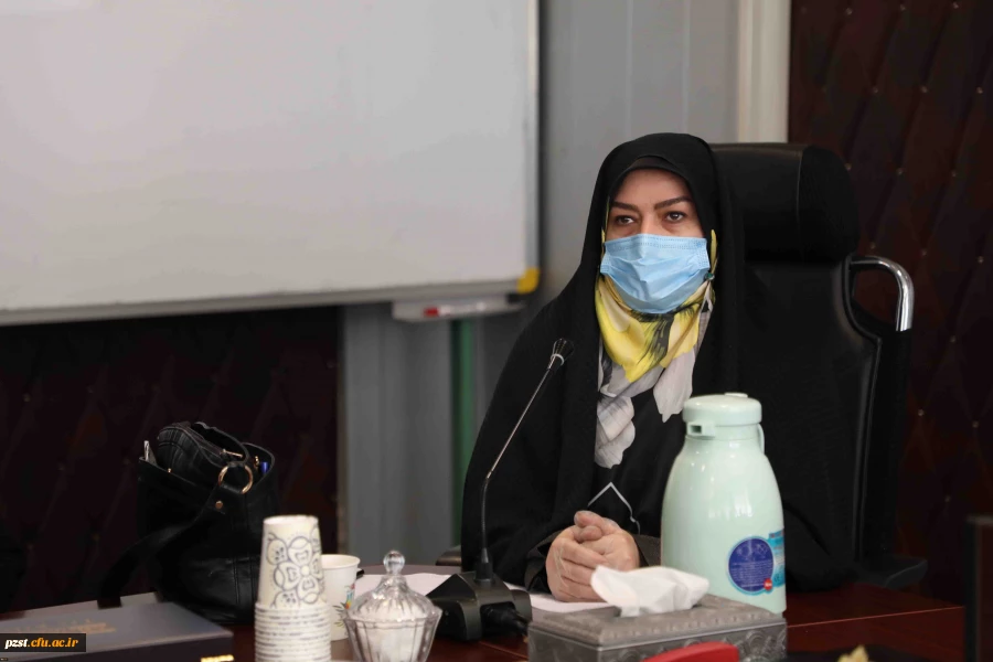 در نشست هم اندیشی وزیر آموزش و پرورش با مدیران زن سراسر کشور:
دانشگاه فرهنگیان گلوگاه خروج زنان و مادران آینده ساز کشور است / اهتمام مسئولان به تربیت اقتصادی و آموزش مهارت های هنری دانشجو معلمان دختر ضروری است.