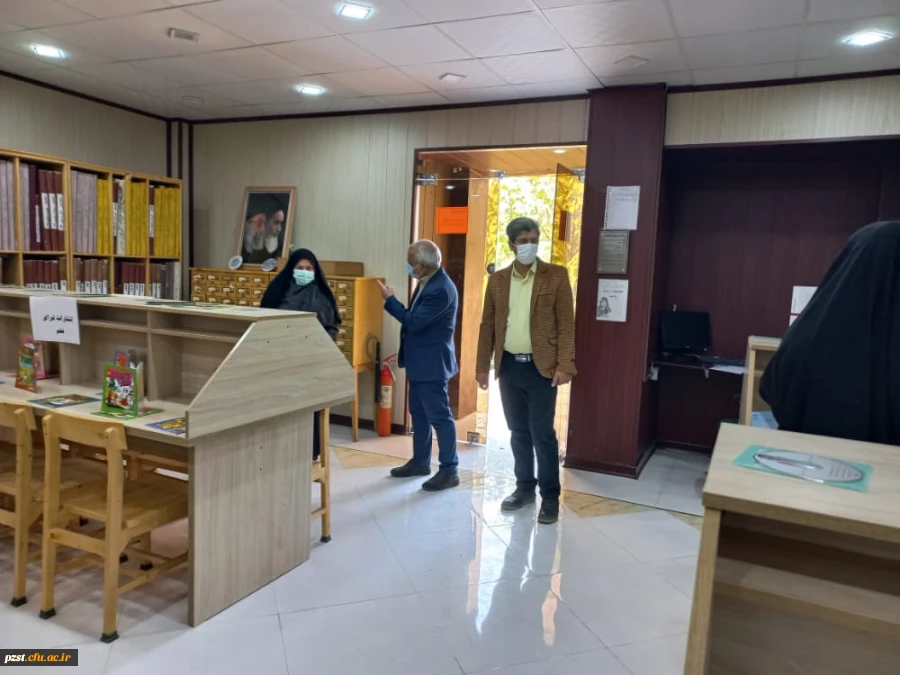 به مناسبت هفته کتاب و کتاب خوانی پردیس زینبیه برگزار می کند... 2