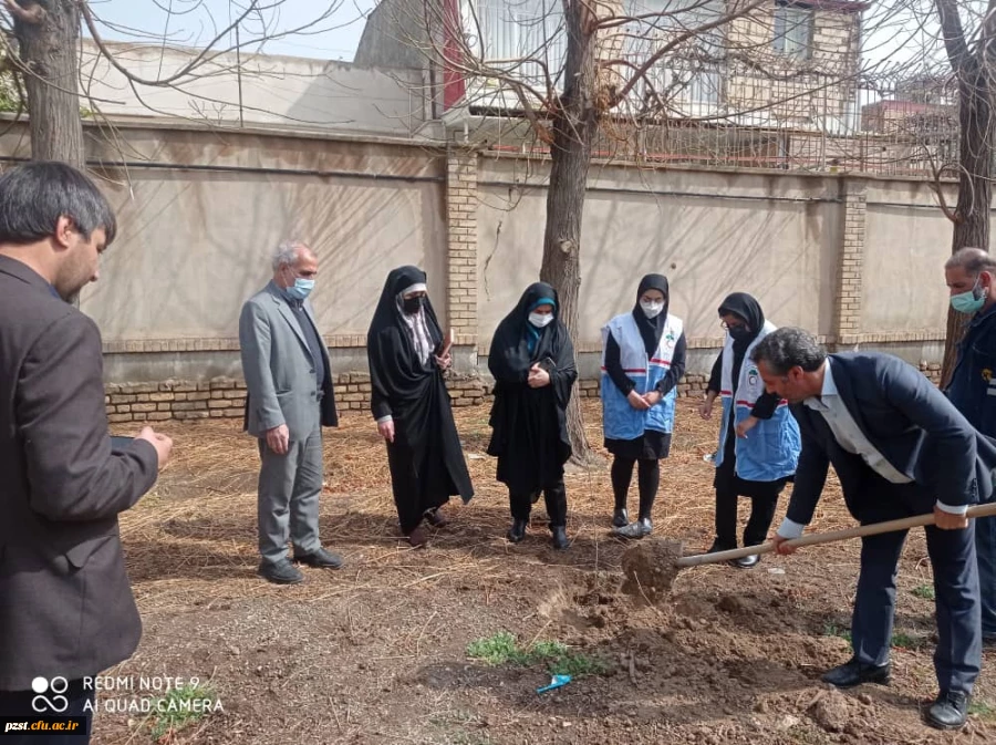 کاشت نهال ایثار به مناسبت روز درختکاری و اعیاد مبارک شعبانیه