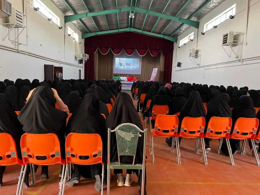 جلسه توجیهی از سرگیری آموزش حضوری برای دانشجویان ورودی سال 99 2