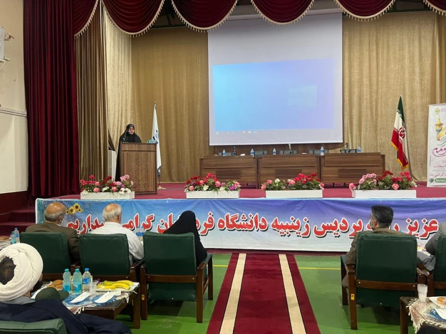 مراسمی با موضوع دختران زینبیه پیش قراولان جهاد تبیین و ولادت حضرت معصومه (س) 