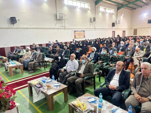 مراسمی با موضوع دختران زینبیه پیش قراولان جهاد تبیین و ولادت حضرت معصومه (س) 