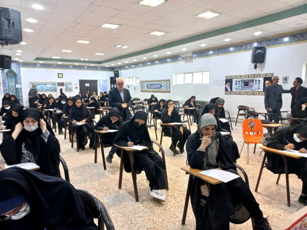 بازدید مسئولین از امتحانات حضوری پردیس