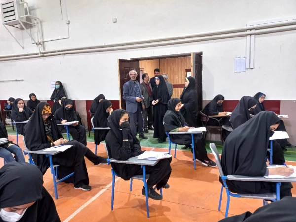 بازدید مسئولین از امتحانات حضوری پردیس