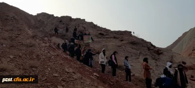 کوهپیمایی دانشجو معلمان 2 (قله طلا)