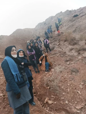 کوهپیمایی دانشجو معلمان 2 (قله طلا)