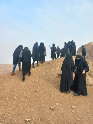 بازدید دانشجویان از مسجد جامع و قلعه ایرج ورامین