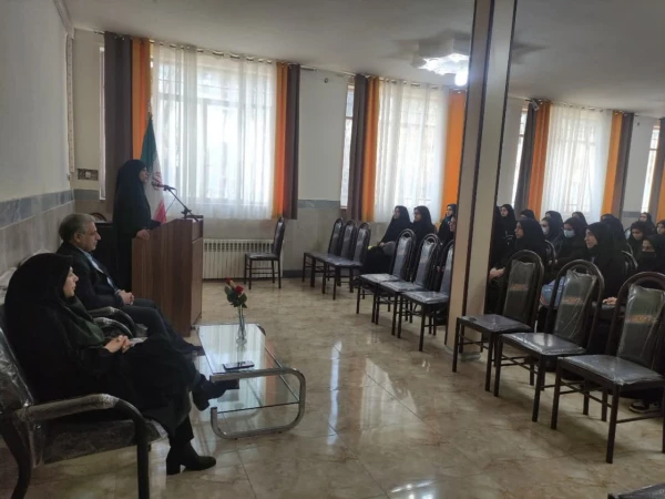 مراسم معارفه مسئولین زینبیه با دانشجویان تاخیر گزینشی 3